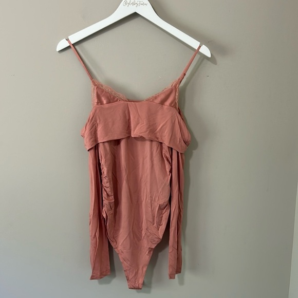 Jonathan Simkhai NIGHT COLD SHOULDER LACE TRIM JERSEY BODYSUIT BLUSH Sz M NEW - Picture 3 of 14